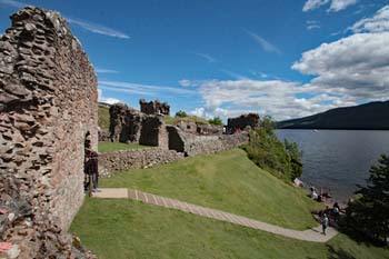 Loch Ness 76 